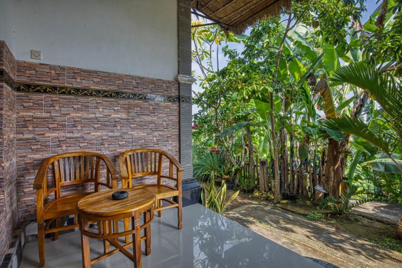 Bagus Cottage Batununggul Esterno foto